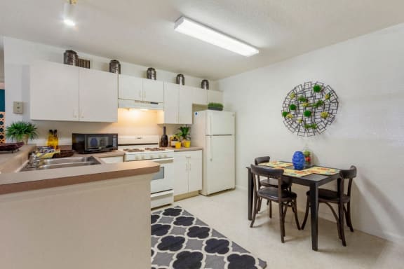 Windsong Apartments